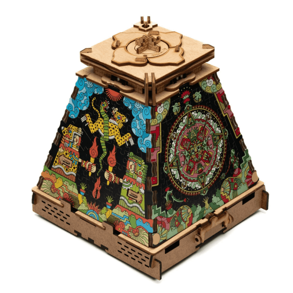 Cluepuzzle - Pyramid Of The Sun Aztec Realms